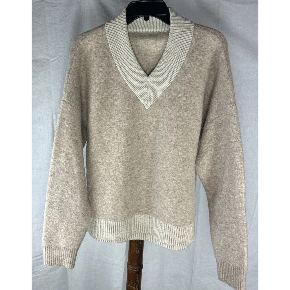 Relaxed V-Neck Knit Sweater in Beige Taupe